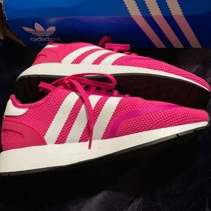Women adidas shoes